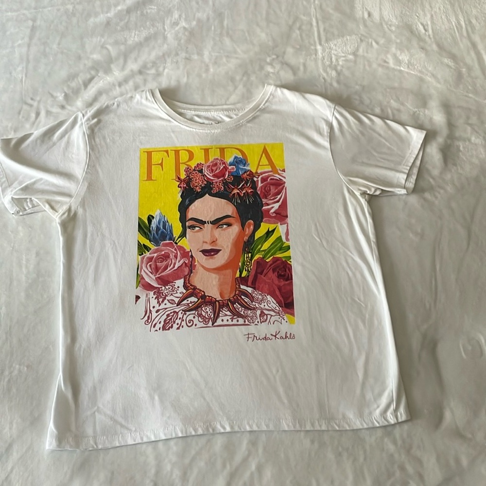 Frida Kahlo Graphic T-Shirt